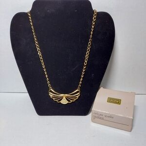 Vintage Avon Delicatwle Sparkle Necklace 18" Long